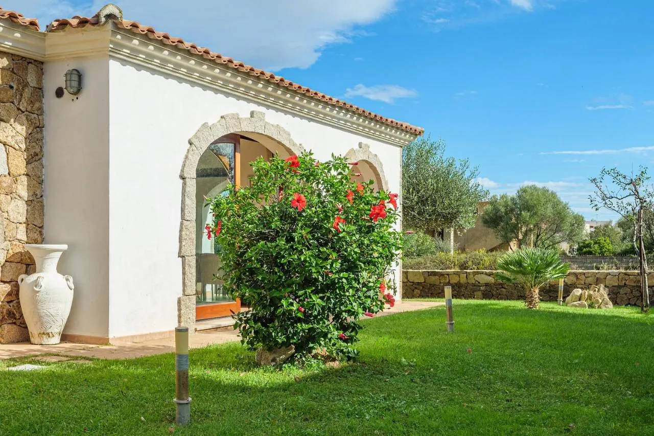 Villa Cedrino San Teodoro  Semesterbostad San Teodoro (Sardinia)