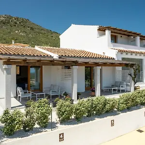 Gasthuis Coro E Bentu Rooms&view, San Teodoro (Sardinia)
